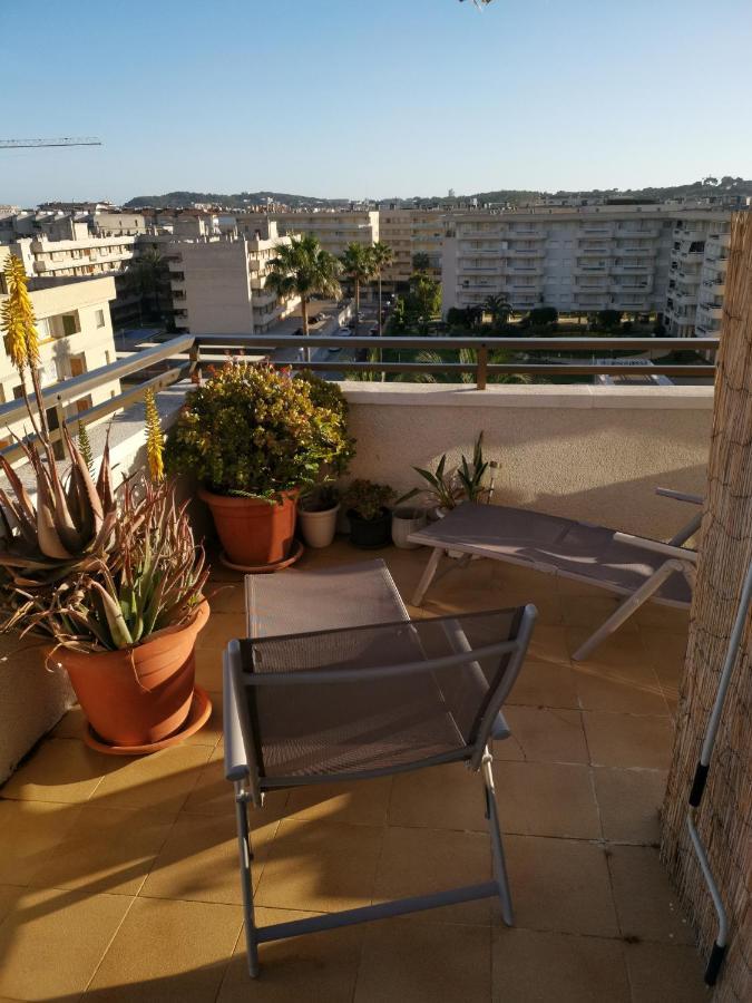 Pina Beach Holidays La Pineda Exterior photo